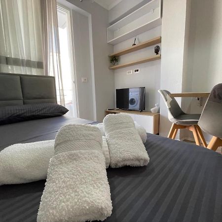 Tirana Sunshine Apartment מראה חיצוני תמונה