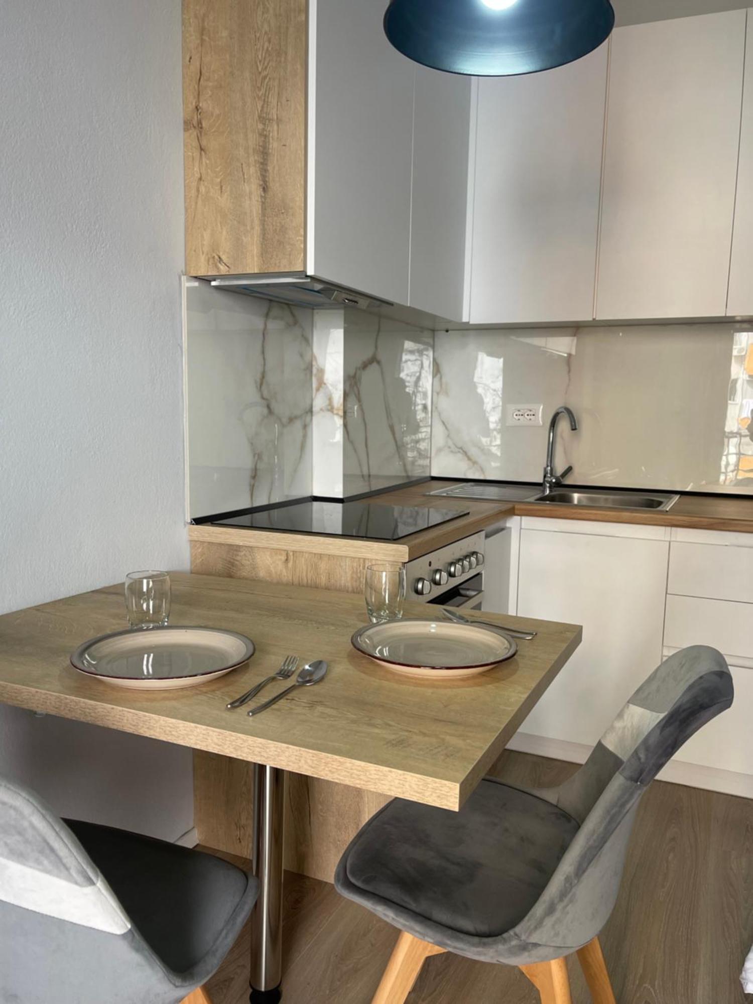 Tirana Sunshine Apartment מראה חיצוני תמונה