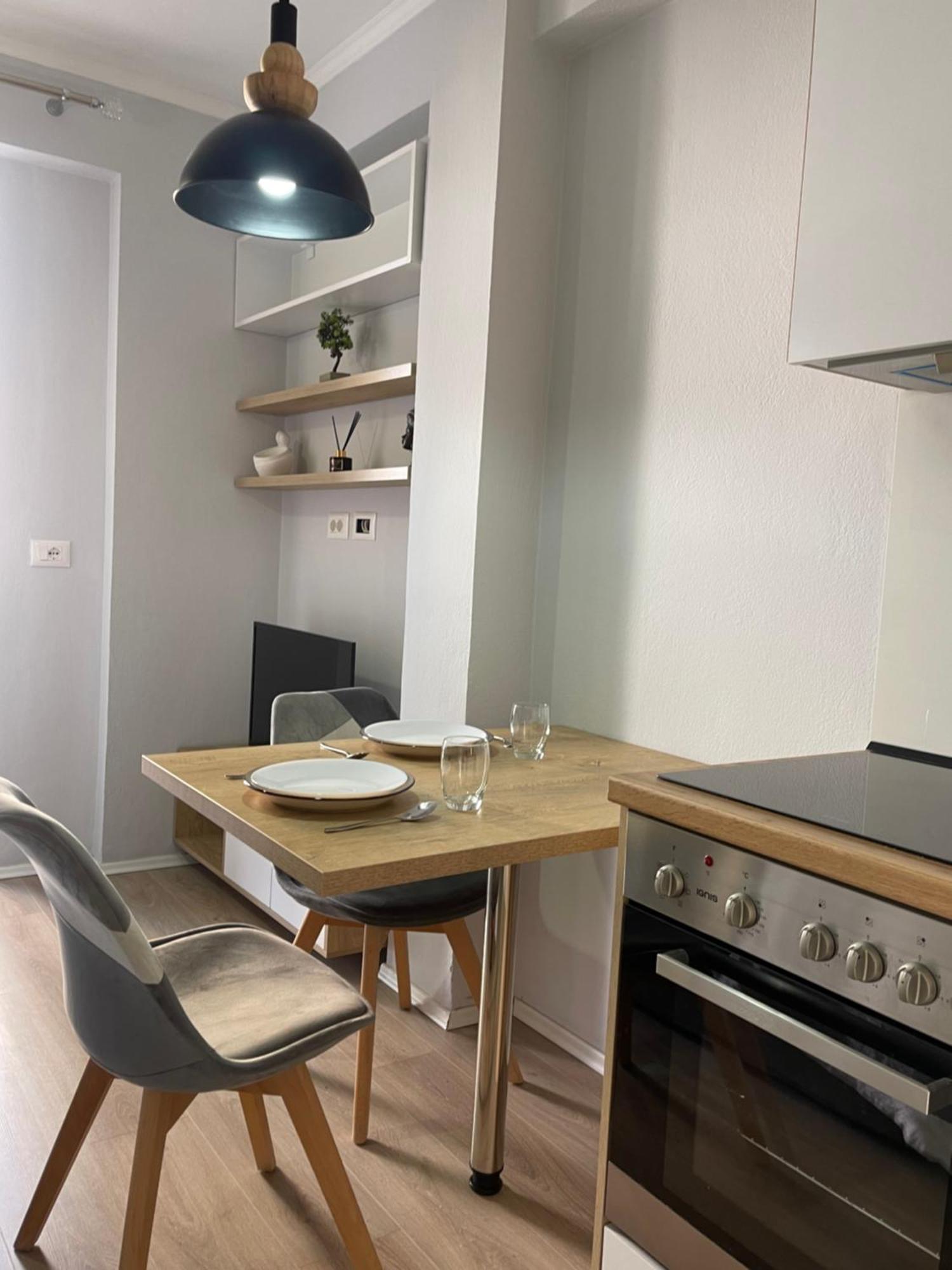 Tirana Sunshine Apartment מראה חיצוני תמונה