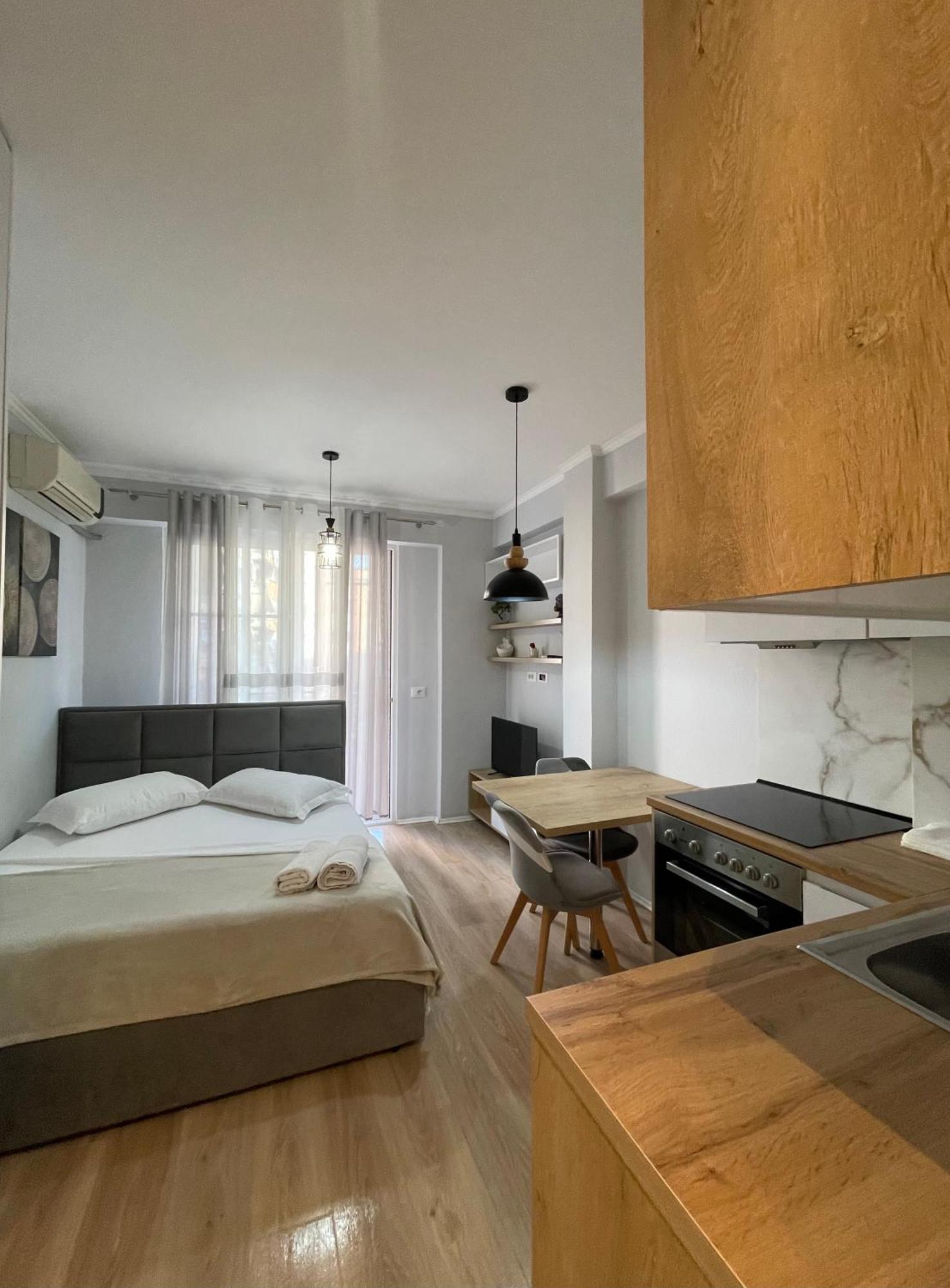 Tirana Sunshine Apartment מראה חיצוני תמונה
